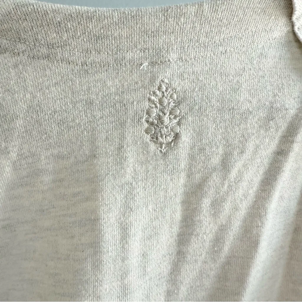 NWT Free People For The Win V-Neck Tee, Grey | Size Small - Image 5