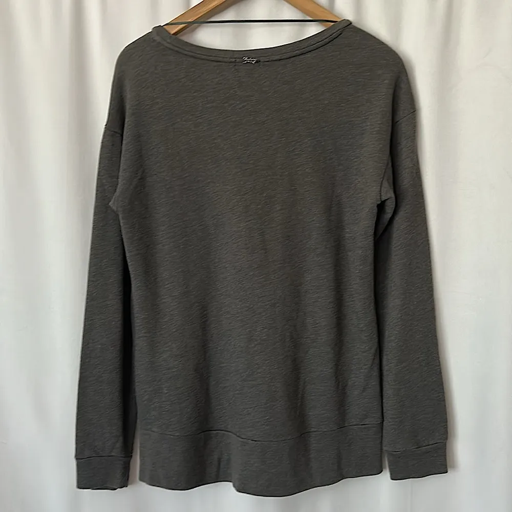 Juicy Couture Dark Grey Sequins Heels Long Sleeve Sweater Shirt Top **Size M** - Image 2