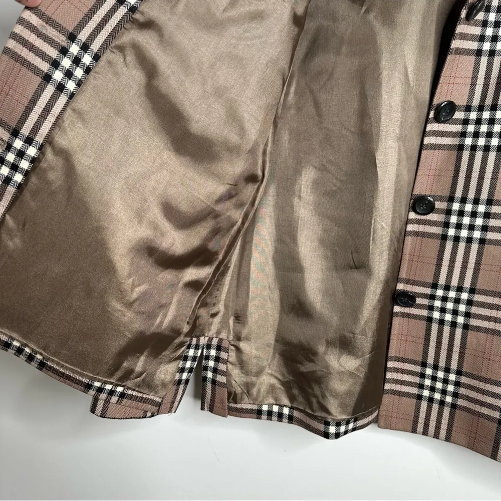 Pendleton Women’s Plaid Lightweight 100% Virgin Wool Button Front Blazer 12 P - Image 6