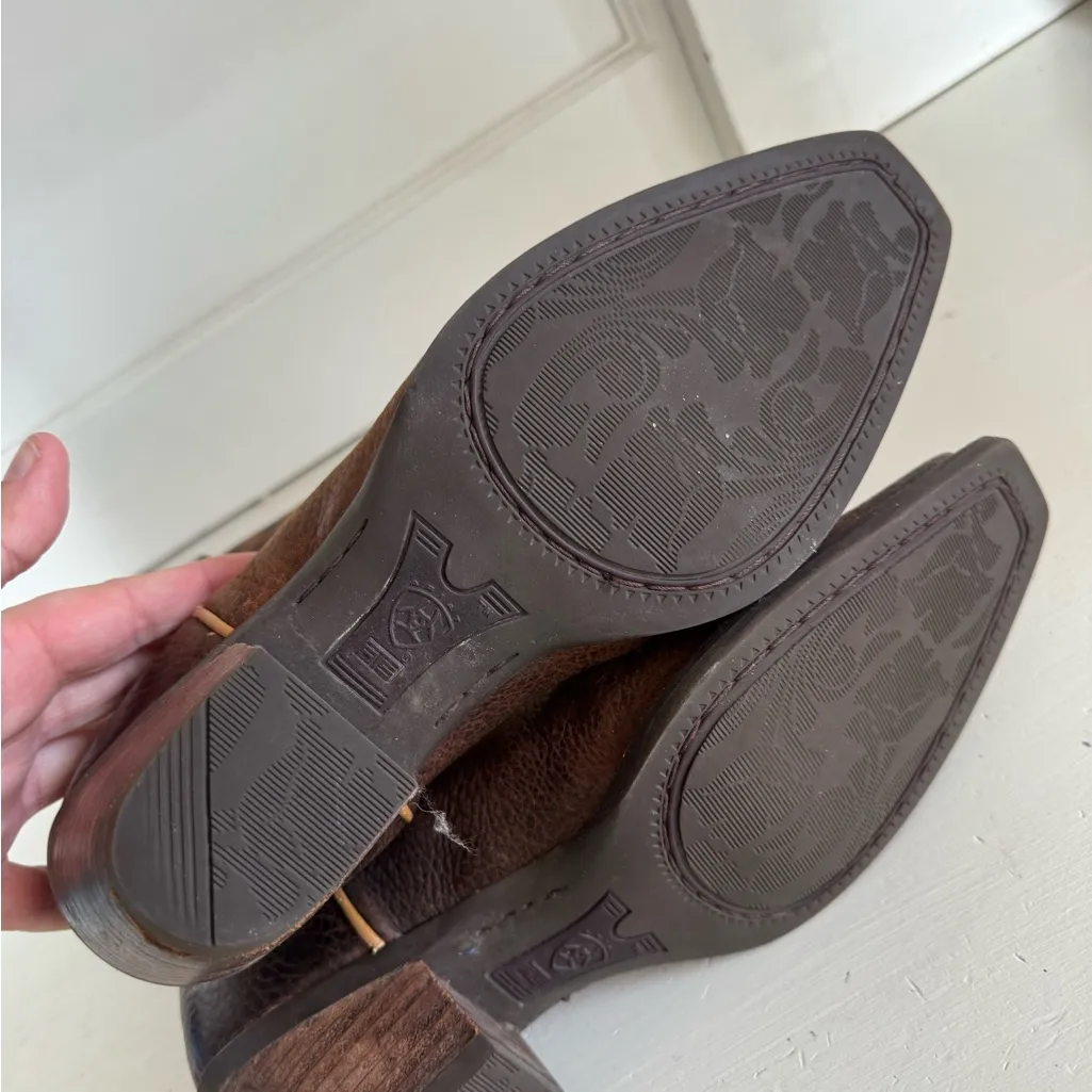 Ariat  women’s Dixie cowboy boots size 7B - Image 11