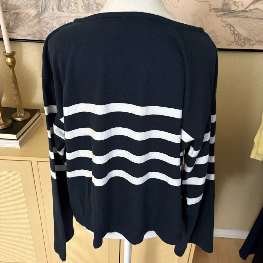 FAHERTY Cotton Sport Jersey Tee Strriped‎ Navy White Size Medium Flared Sleeve - Image 5