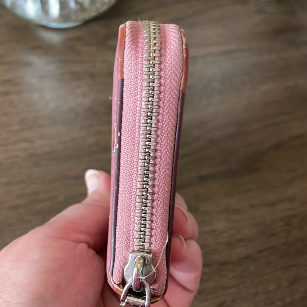 Coach Hearts Zippy Long Wallet - Image 6