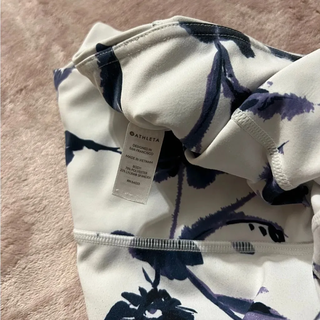 Athleta Water Flower 7/8 Tight White Size XSmall‎ - Image 6