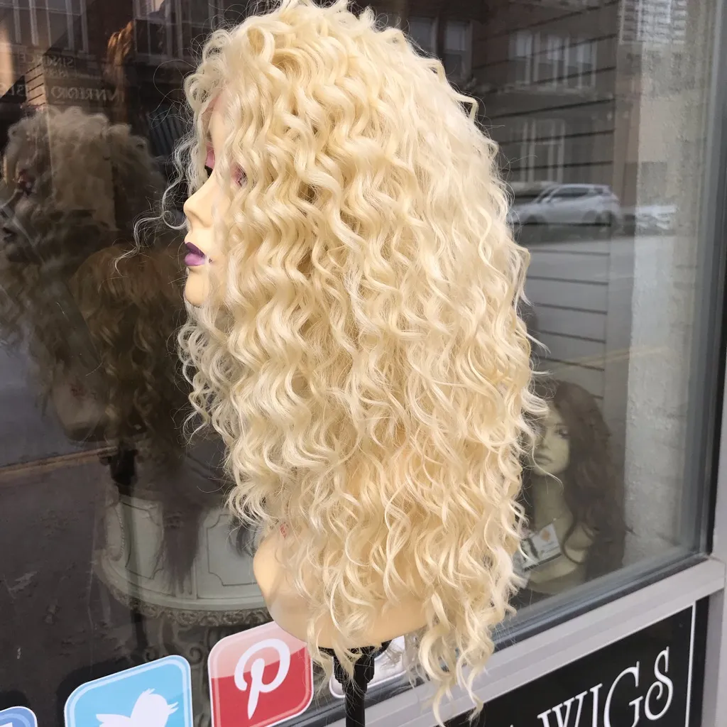 Blonde curly wig Swisslace Lacefront 2020 style - Image 6