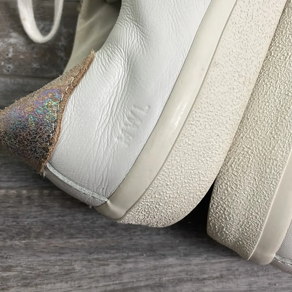 Madewell Sidewalk Iridescent Sneakers - Image 13