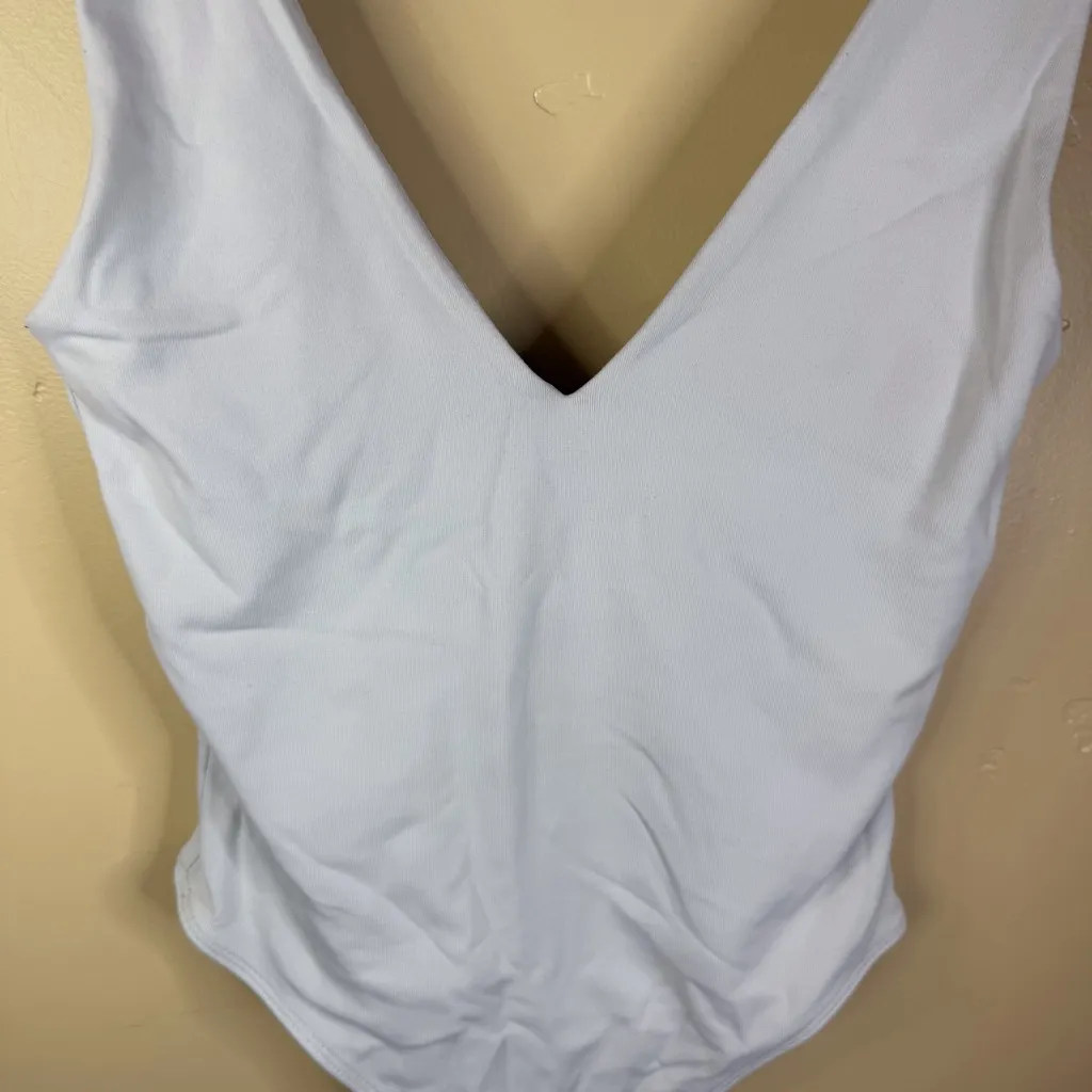 Aritzia Babaton Thong‎ White Bodysuit Size XS Staple Capsule Career Wear - Image 2