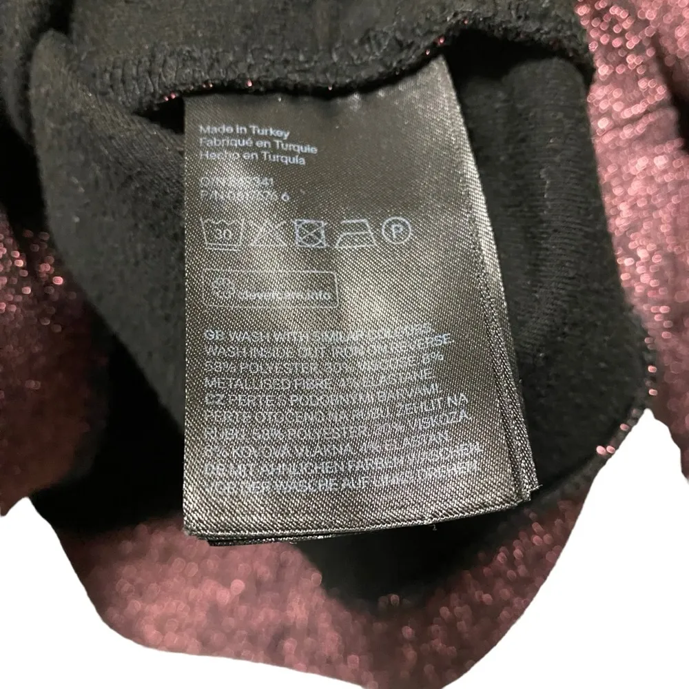 H&M Women’s Sz XL Shimmering Black Pink Crewneck Sweater - Image 5