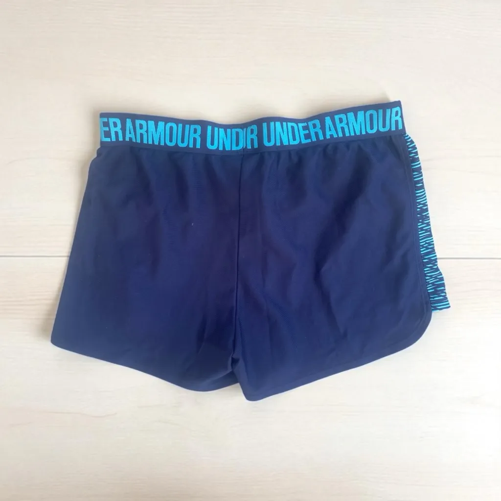 Under Armour Women's Dark Blue Athletic Shorts Medium, running, workout shorts - Image 2