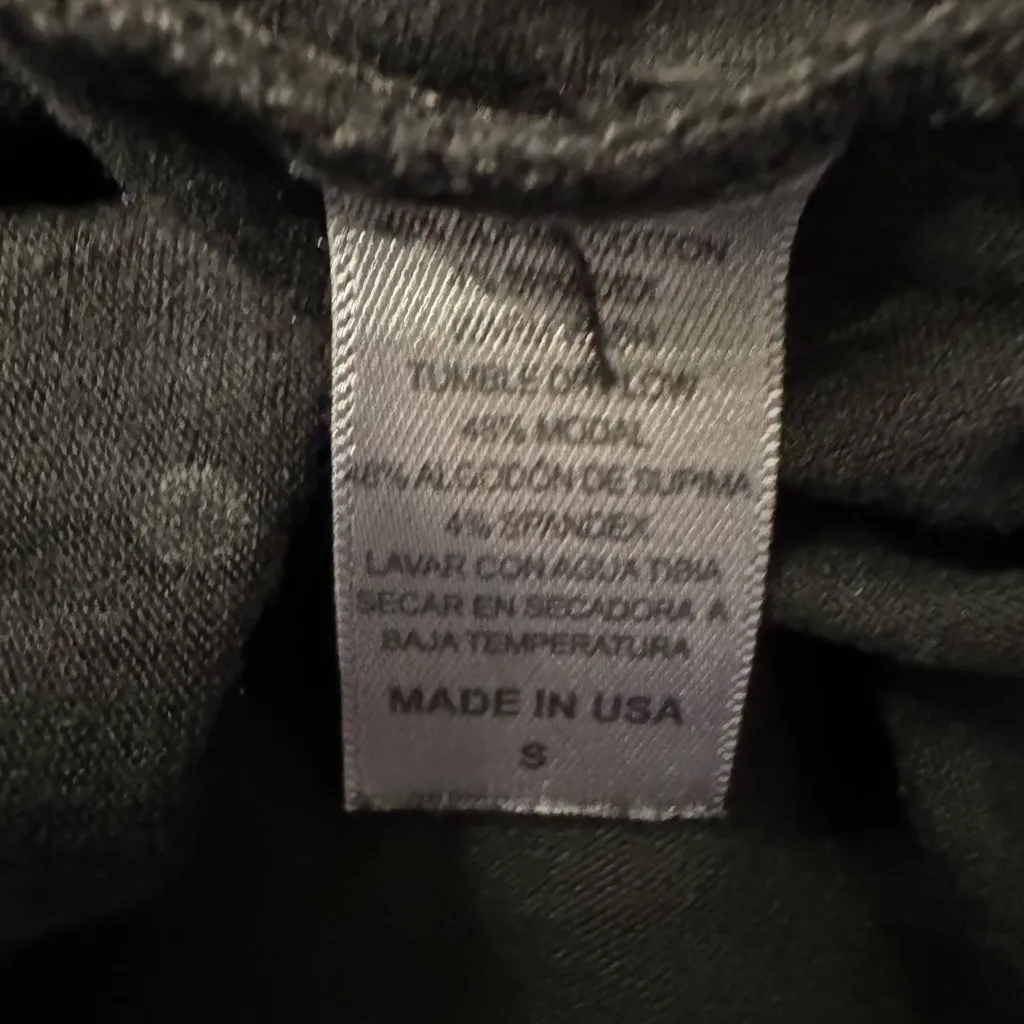 Key Closet Flowers Swarovski Studded Women’s Black Tank Top Size Small - Image 9