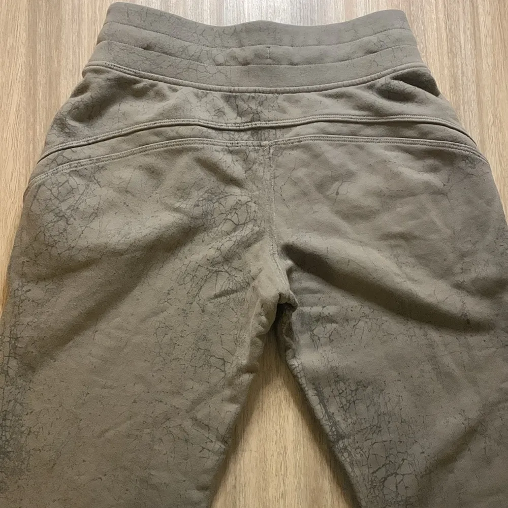 Lululemon Warm Down Jogger Cotton Terry 7/8 Length Thread Dye Rover Black - Image 10