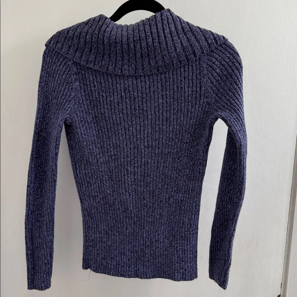 DKNY jeans petites bluish zip v-neck sweater: medium - Image 2