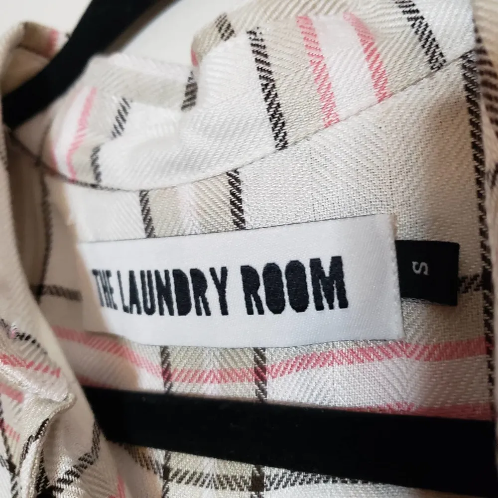 The Laundry Room Button Down Sleeveless Shirt Dress Plaid Cream & Red Size Small - Image 5