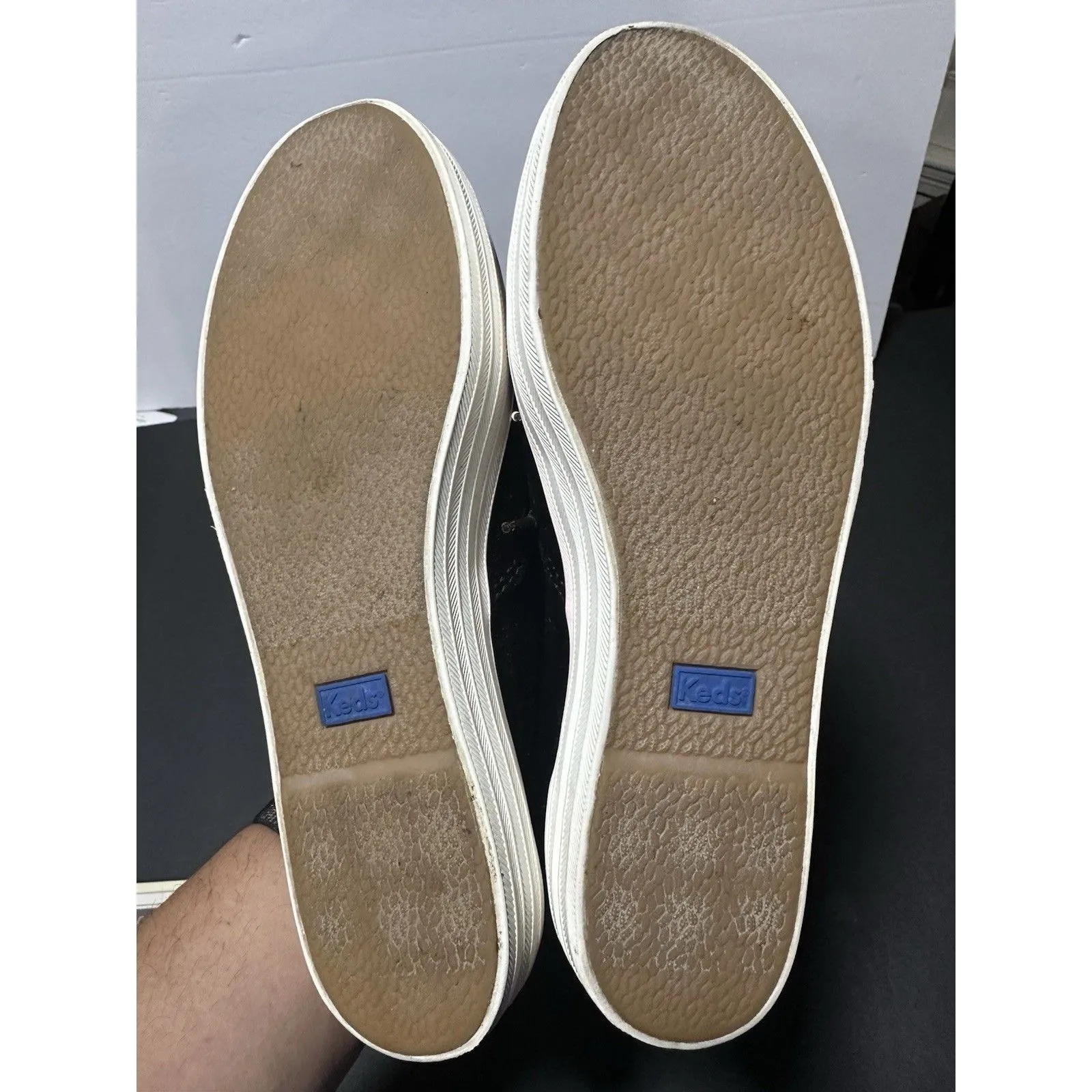 Keds Kate Spade black glitter sneakers, size 8 - Image 5