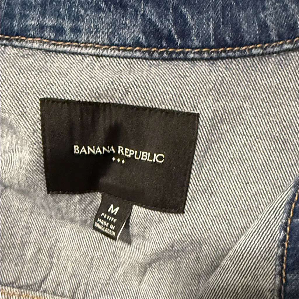 Banana Republic Blue Jean Jacket - Image 3