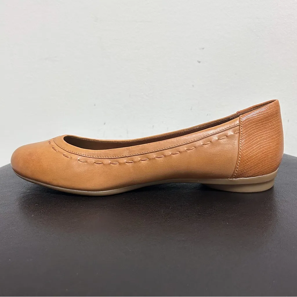 Cobb Hill Tan Havane Maiika Leather Round Toe Slip On Ballet Flats NIB 7 W Wide Size undefined - Image 5