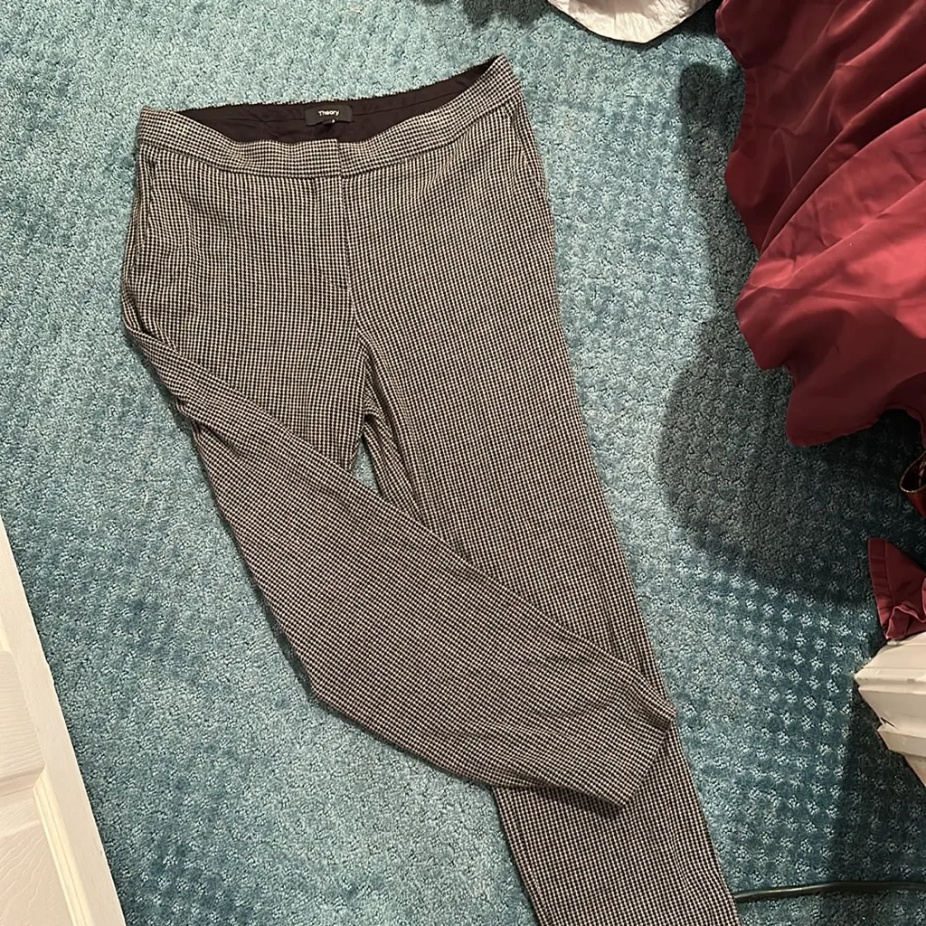 THEORY size 8 ankle crop pants - Image 3
