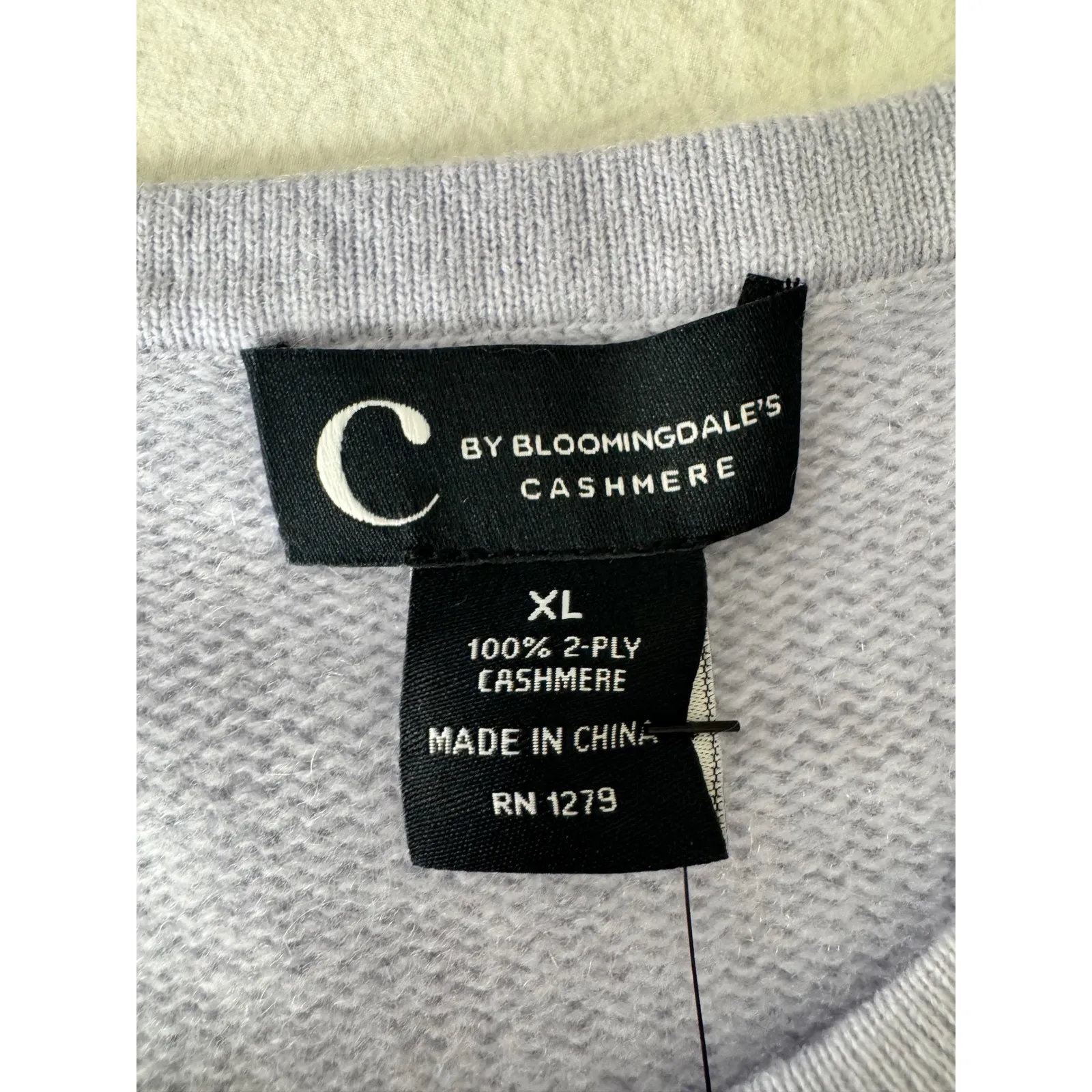 Bloomingdales Cashmere Short‎ Sleeve Crew Neck Sweater Serenity Blue Women's XL - Image 4