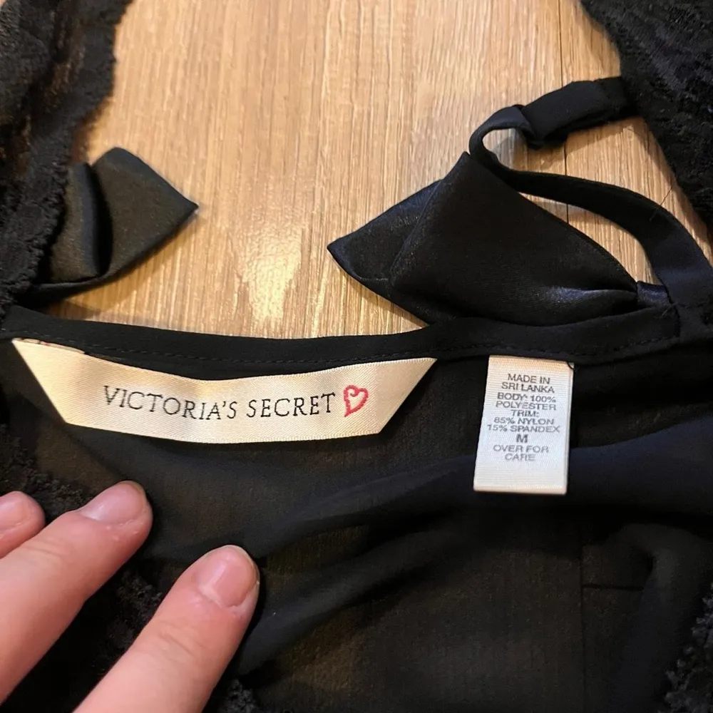 VS Lace Bodysuit - Image 4