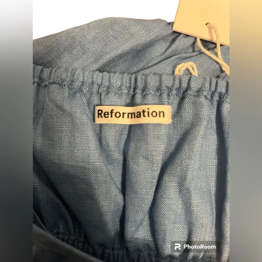 Reformation Kamren Linen Crop Top - Image 5