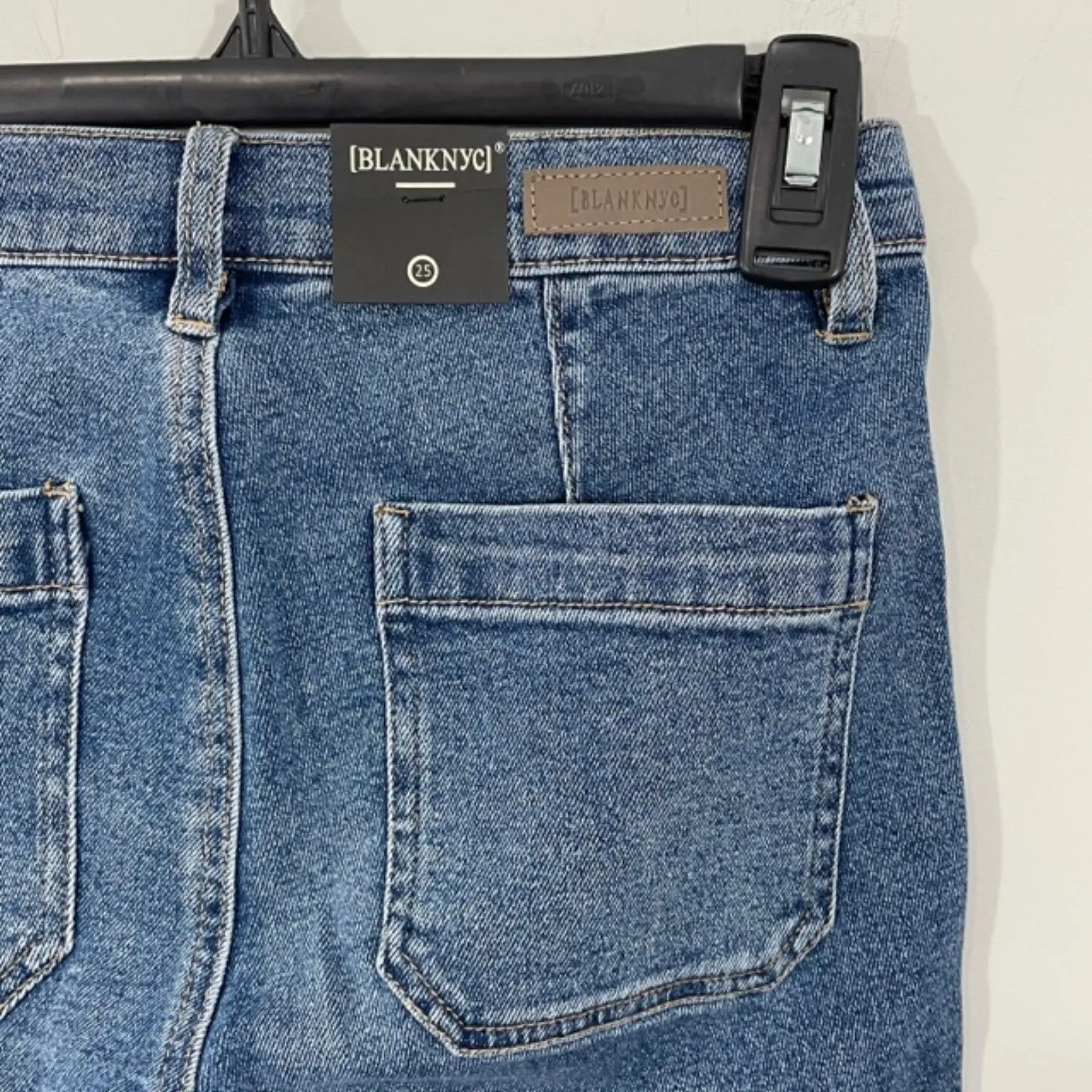 NWT Blank NYC Utility Carpenter Jeans Size 25 Cropped Straight Leg‎ Denim Blue - Image 9