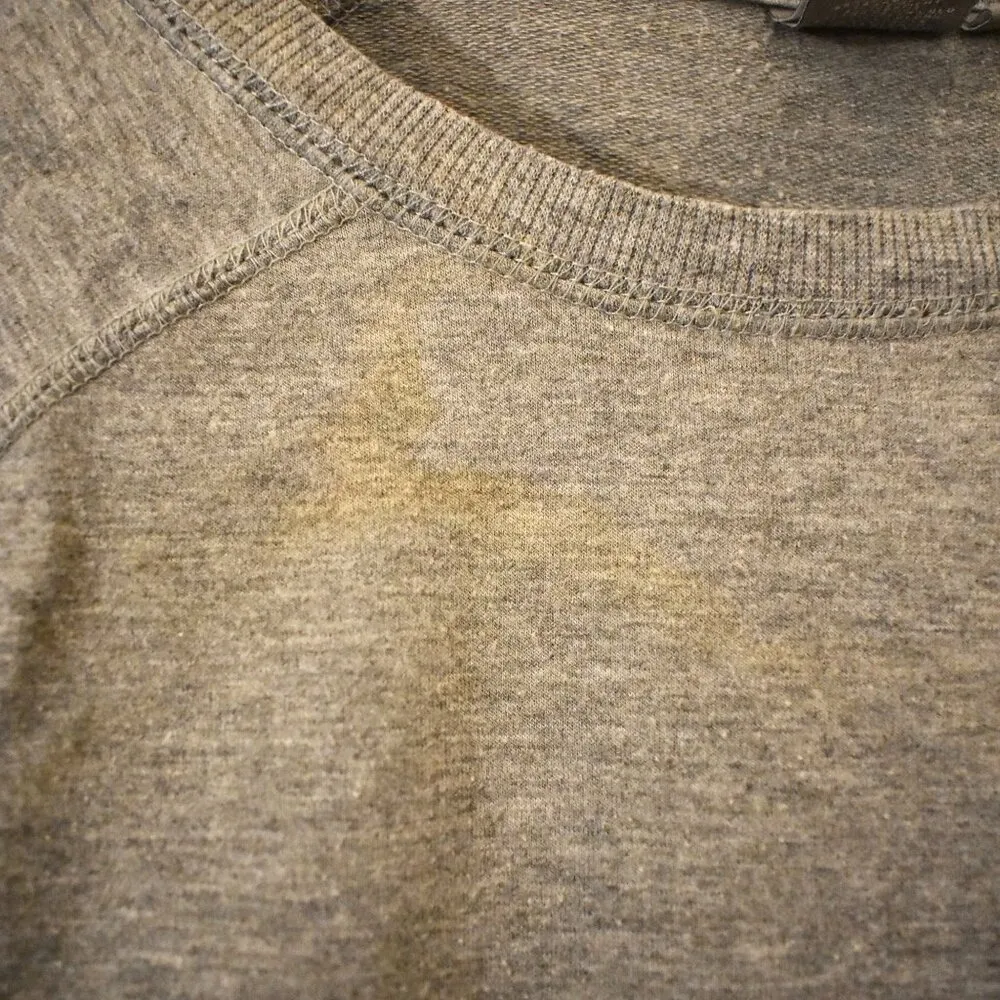 cross sweatshirt - Image 2