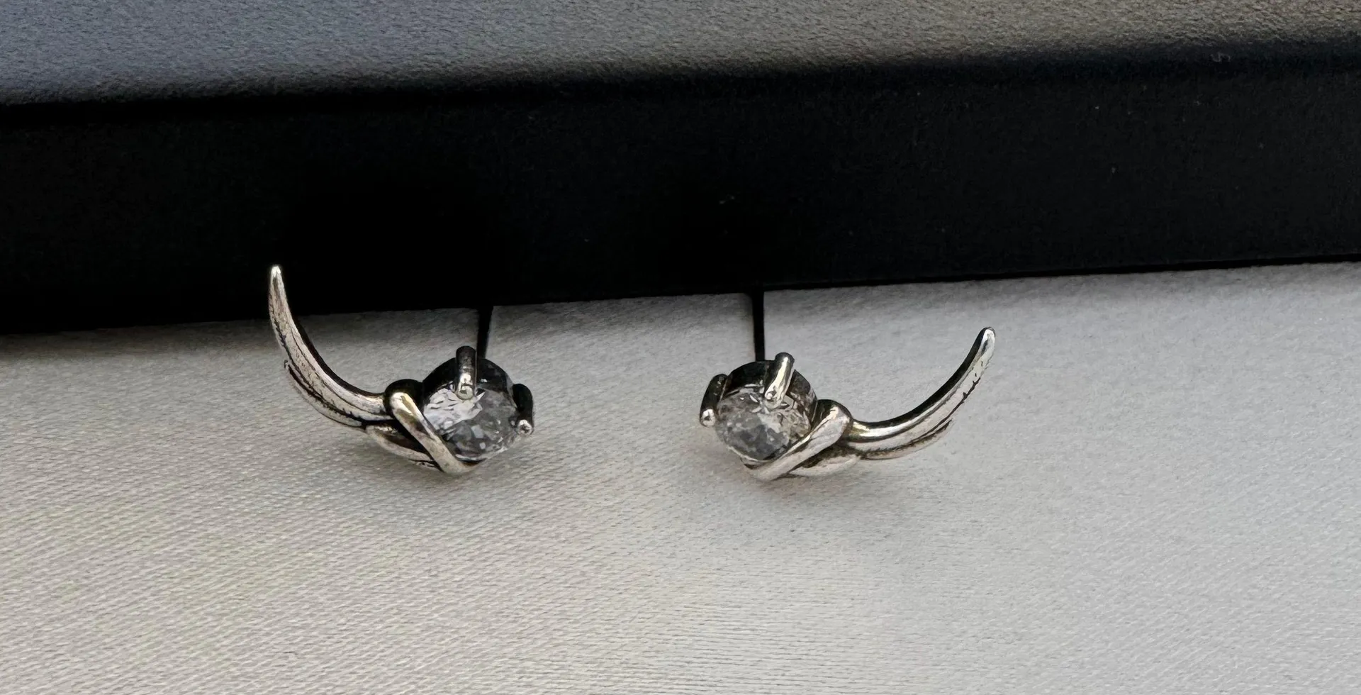 CZ Angel Wings Stud Earrings for Men Women,Streetwear Punk Hip Hop Unisex Style Silver - Image 3