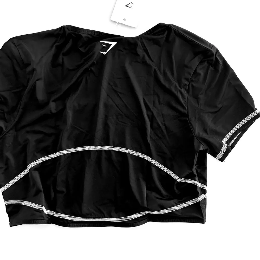 Gymshark XL Stitch Feature Crop Top - Image 3