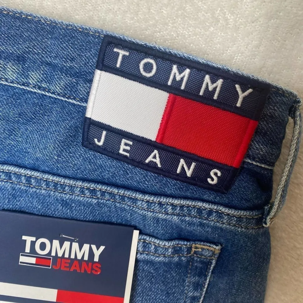 Tommy Jeans Hotpant Frayed Denim Jean Shorts Size 32 Tommy Hilfiger Blue New - Image 11