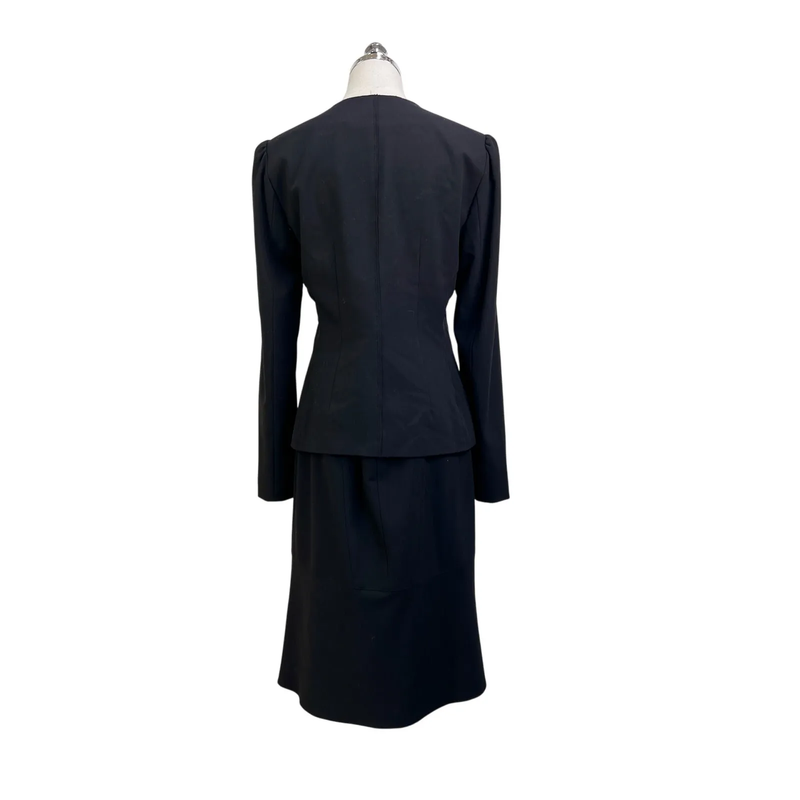 Tahari Blazer & Skirt Set Black - Image 11
