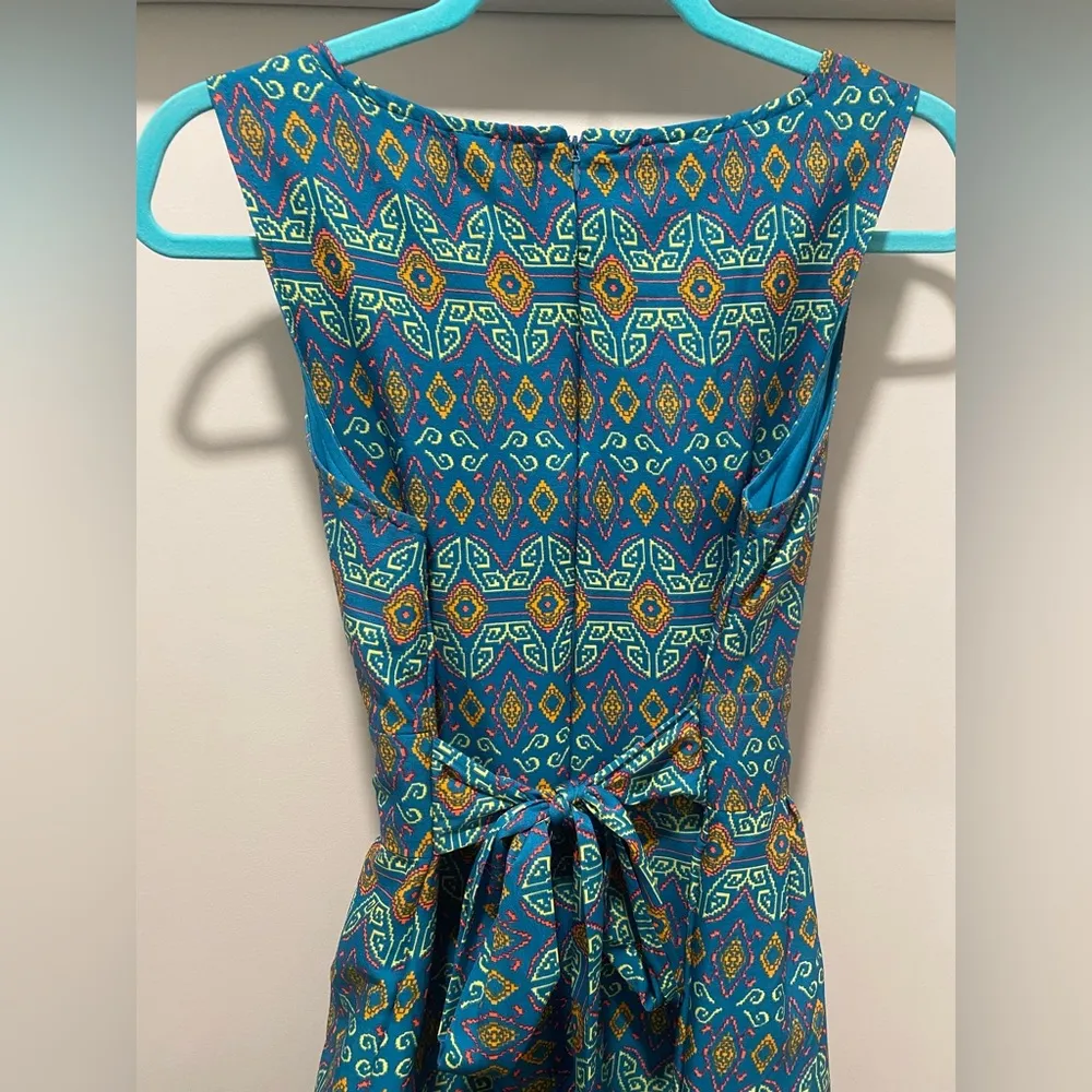 Maison Jules Teal Blue Patterned Sleeveless V-Neck Knee-Length Fit & Flare Dress - Image 6