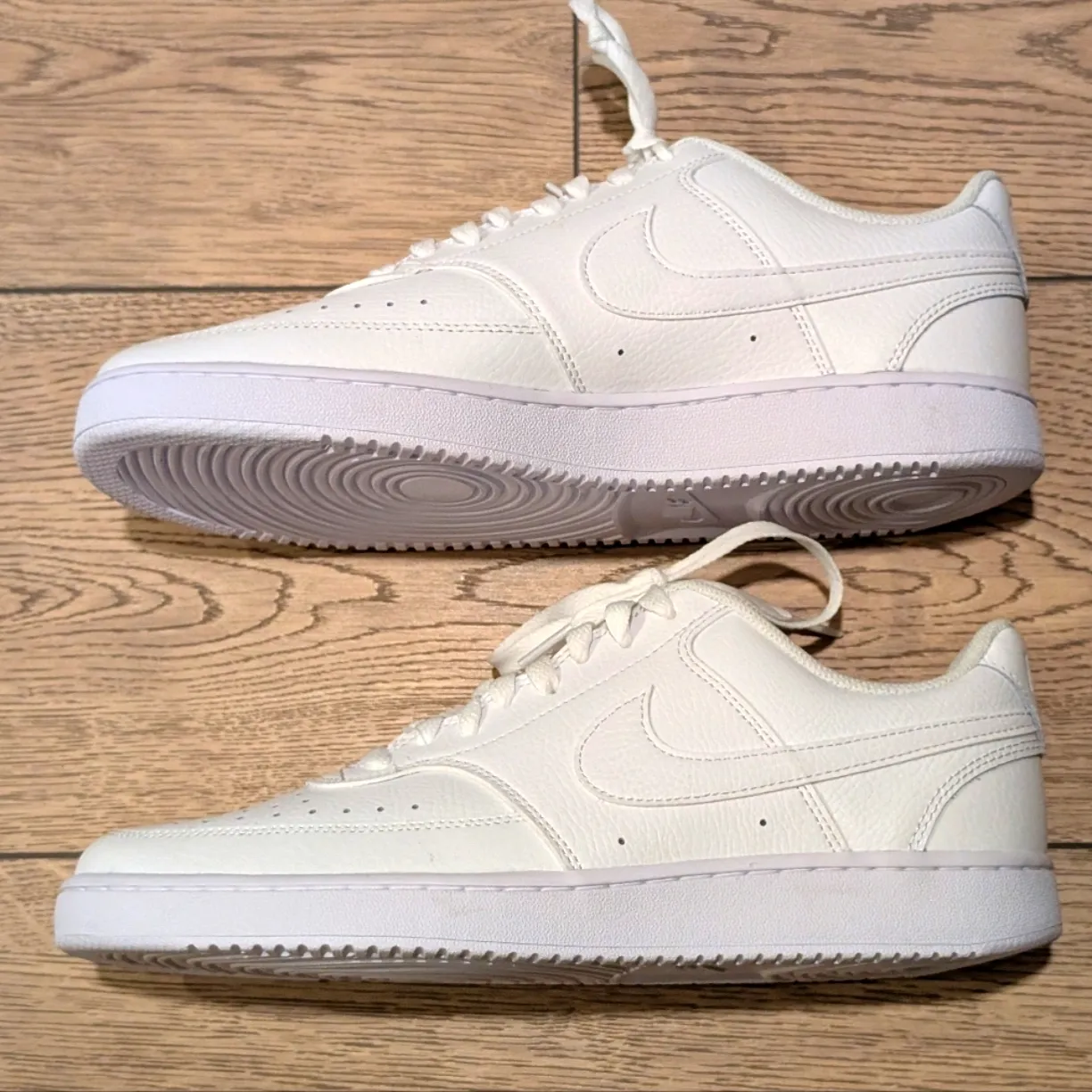 🆕 Nike Womens 11.5 Court Vision Low White Athletic Gym Shoes NEW - Image 4