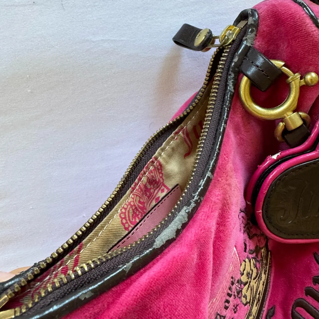 Juicy Couture Pink Velour Handbag with Heart Charm and Logo Detailing - Image 3