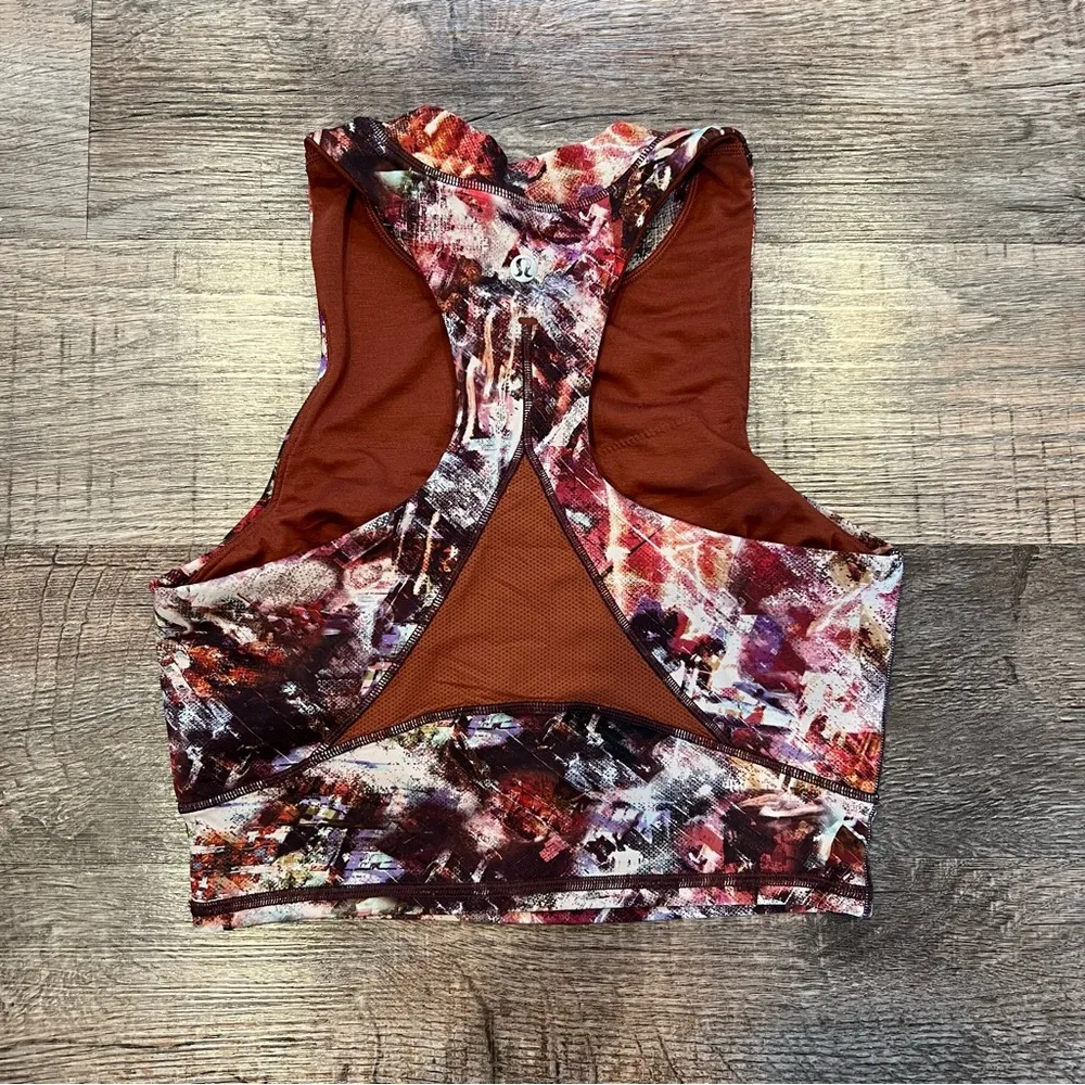 Lululemon Wunder Train Longline Bra With Mesh Insert and Built in Shelf Bra 4 - Image 3