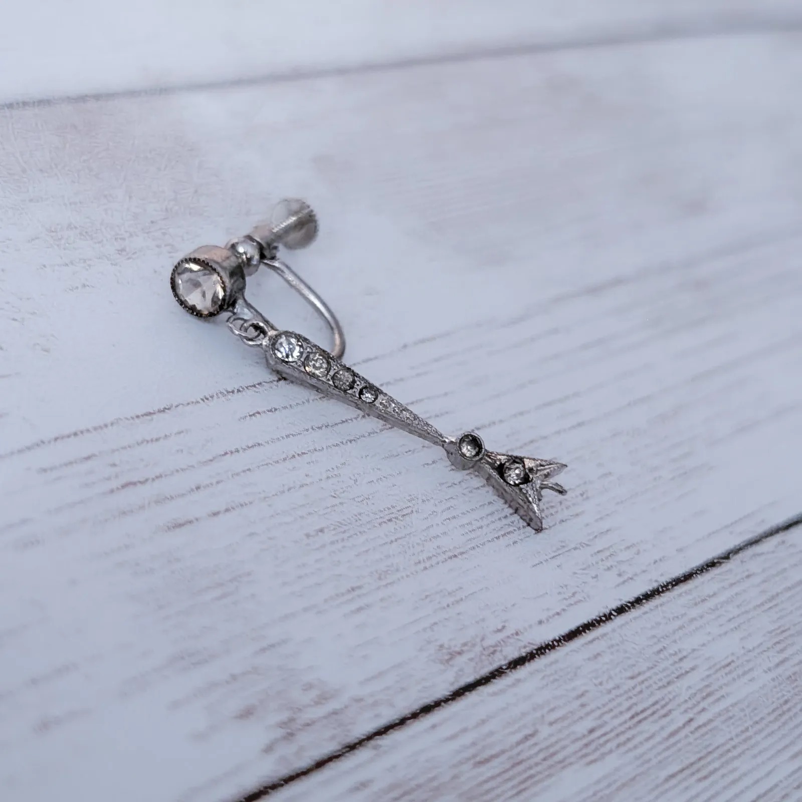 Vintage Screw Back Earrings Silver Tone - Image 2