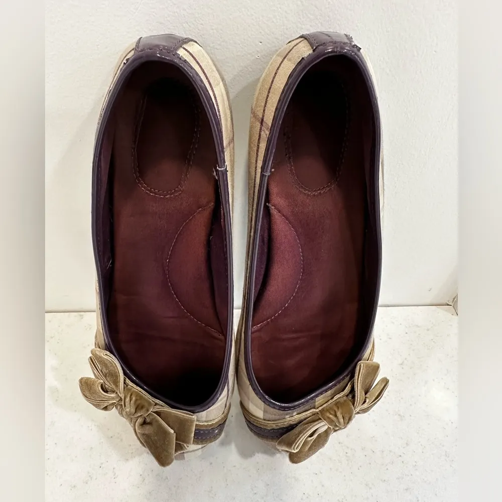 Women’s Size 6 Sperry Plaid Flats - Image 3