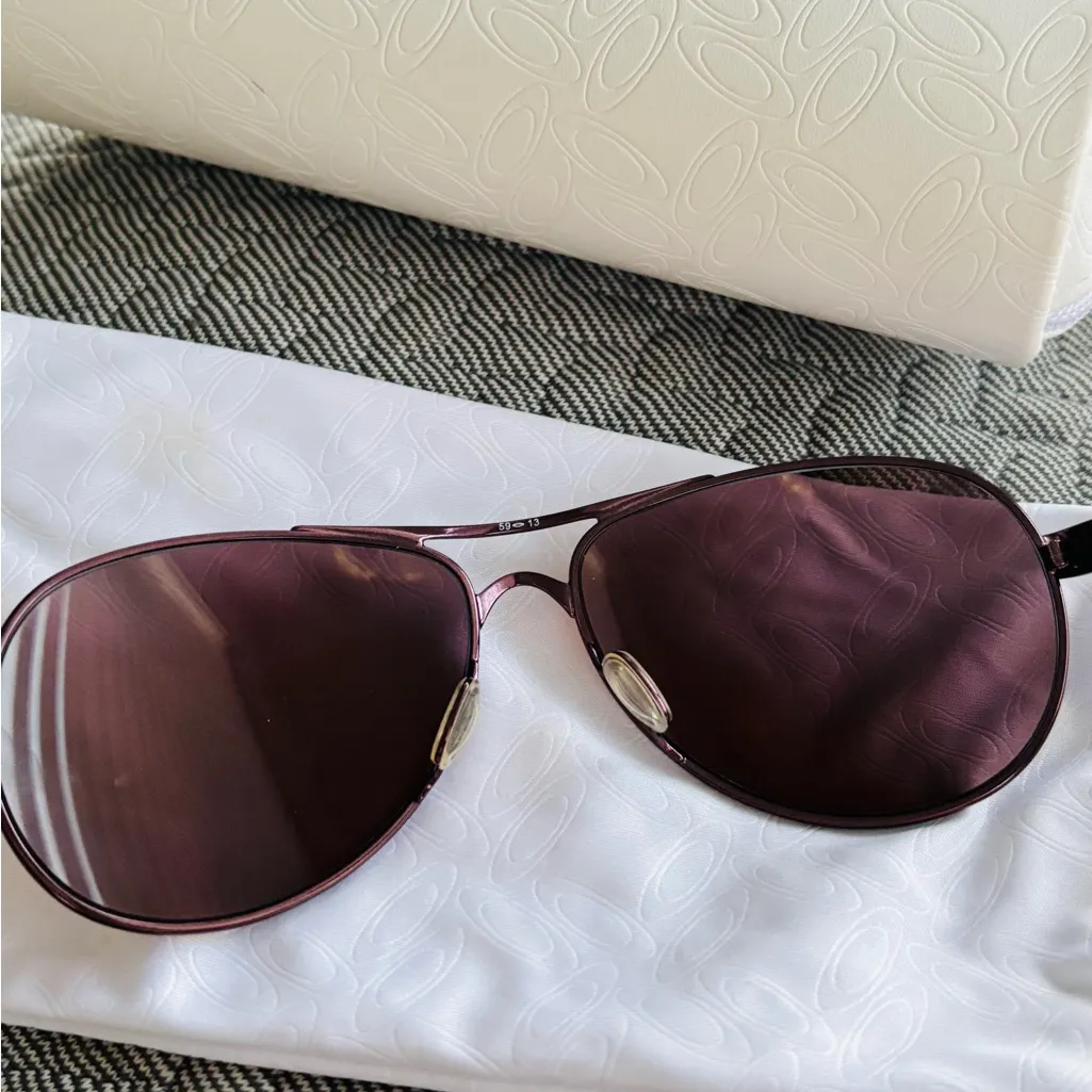 Oakley OO4079 Feedback polarized sunglasses with case purple/black - Image 8