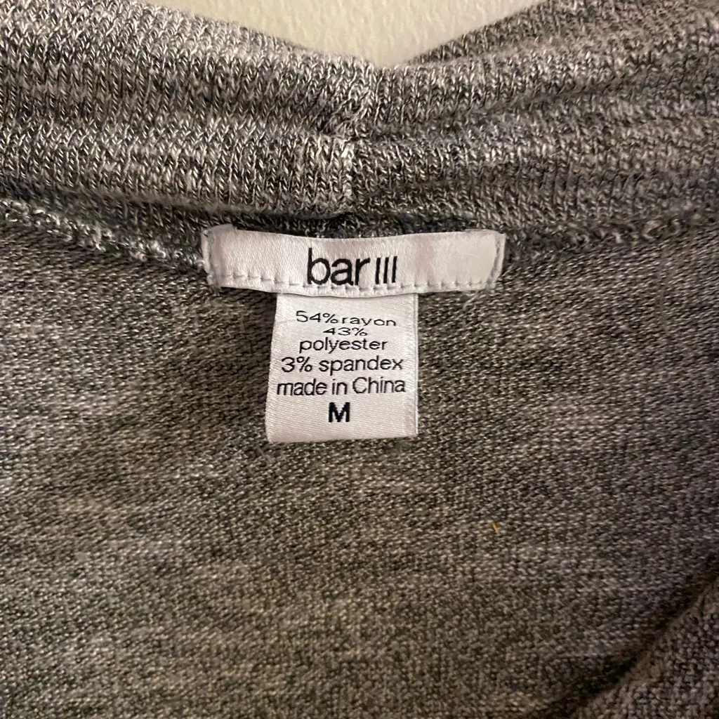 Bar III Womens Top Tee T Shirt Blouse M Medium Bust 50” Gray & White Cowl Neck - Image 2