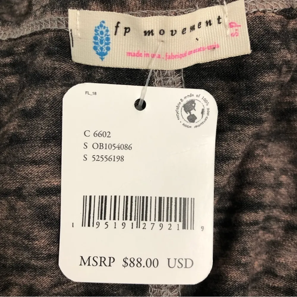 Free People Movement Long Sleeved Burnout Tee Shirt Side Split New Small - Image 6