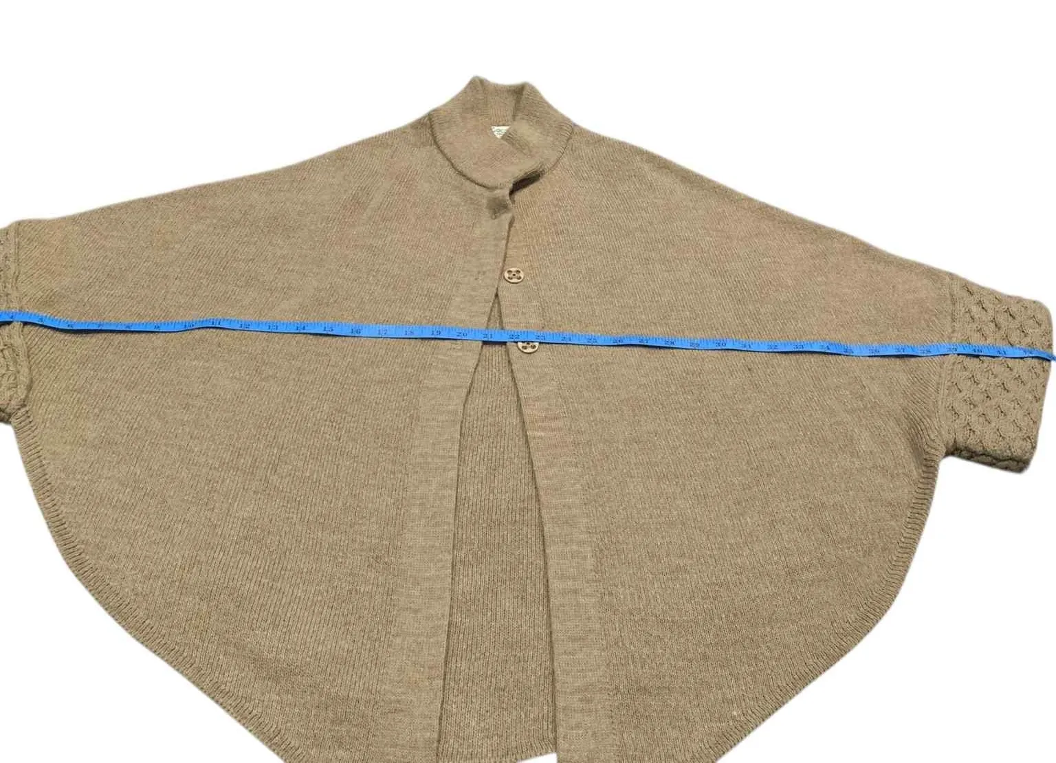 COCOGIO Italian Alpaca Wool Batwing Poncho Shawl Cardigan OS Cottagecore Tan Size undefined - Image 1