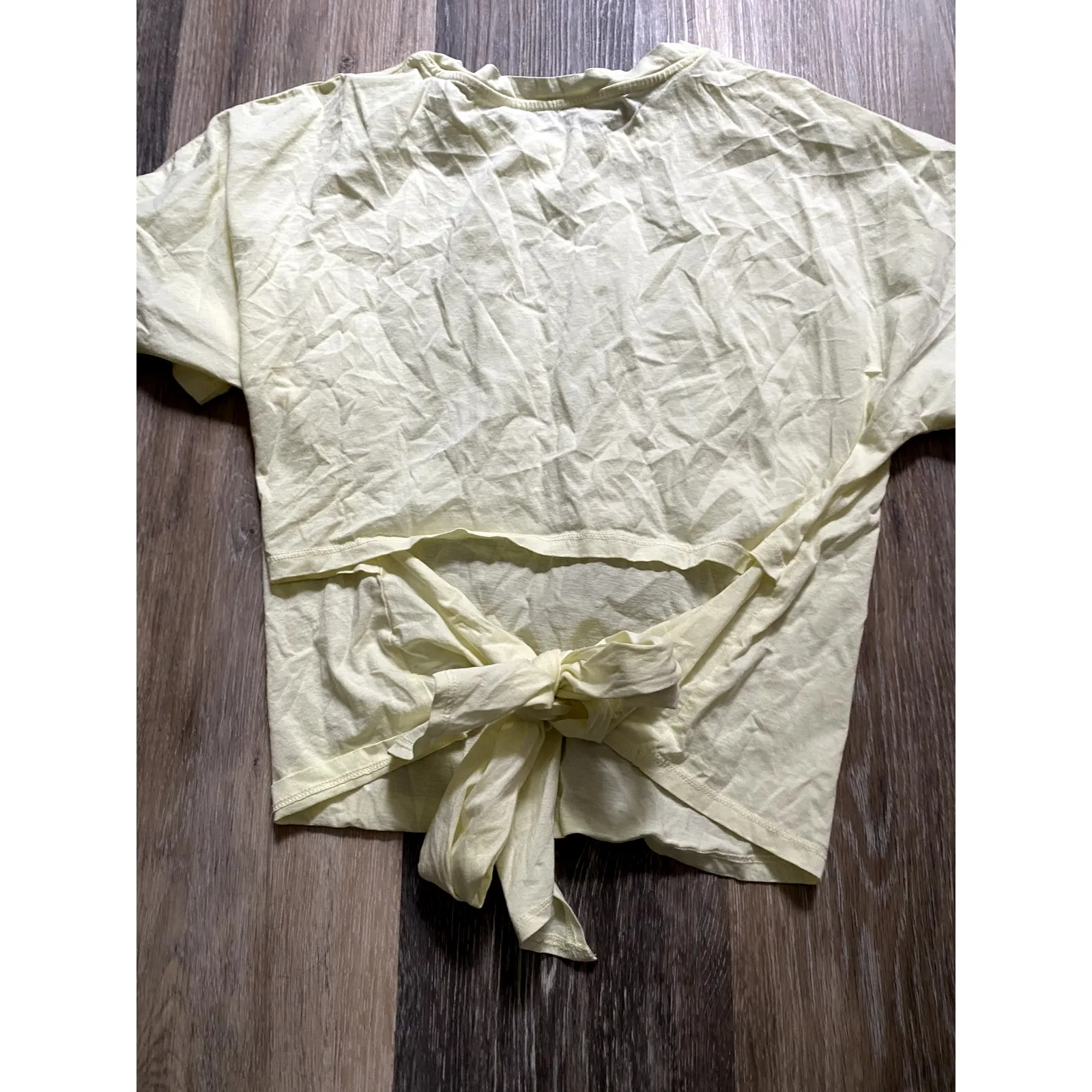 Butter Yellow Ribbon Tie‎ Large Crop Tee Cotton Cozy Layering Quiet Luxury Retro - Image 3