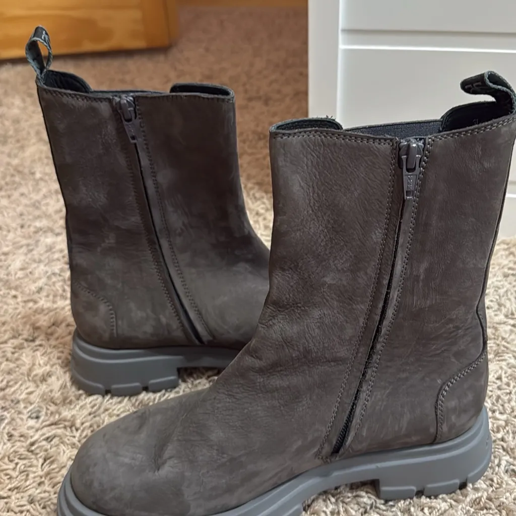 Candice Cooper leather boots size 38.5 or 7.5 emo riding combat grey NWT‎ Gray - Image 5