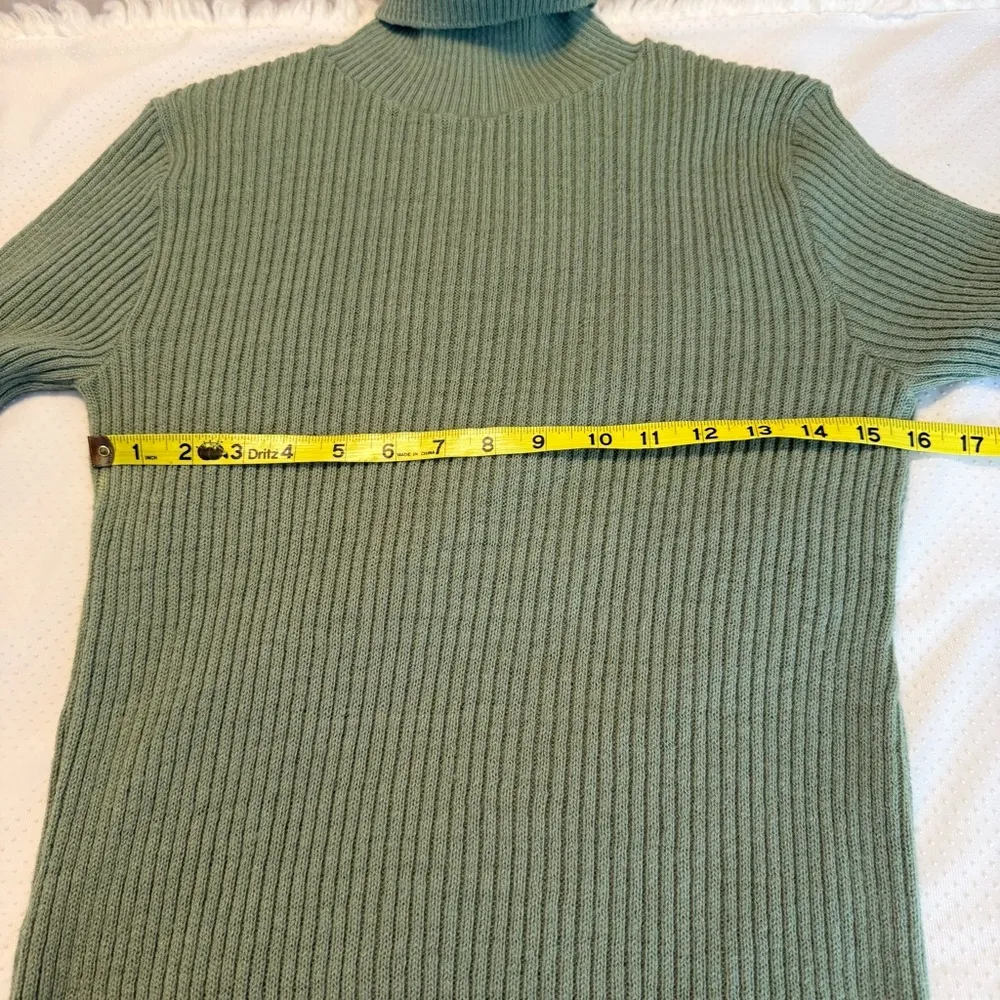 Vintage 70s Drummond Ribbed Turtleneck Sweater Size Medium Wintuk Orlon Acrylic Green - Image 6