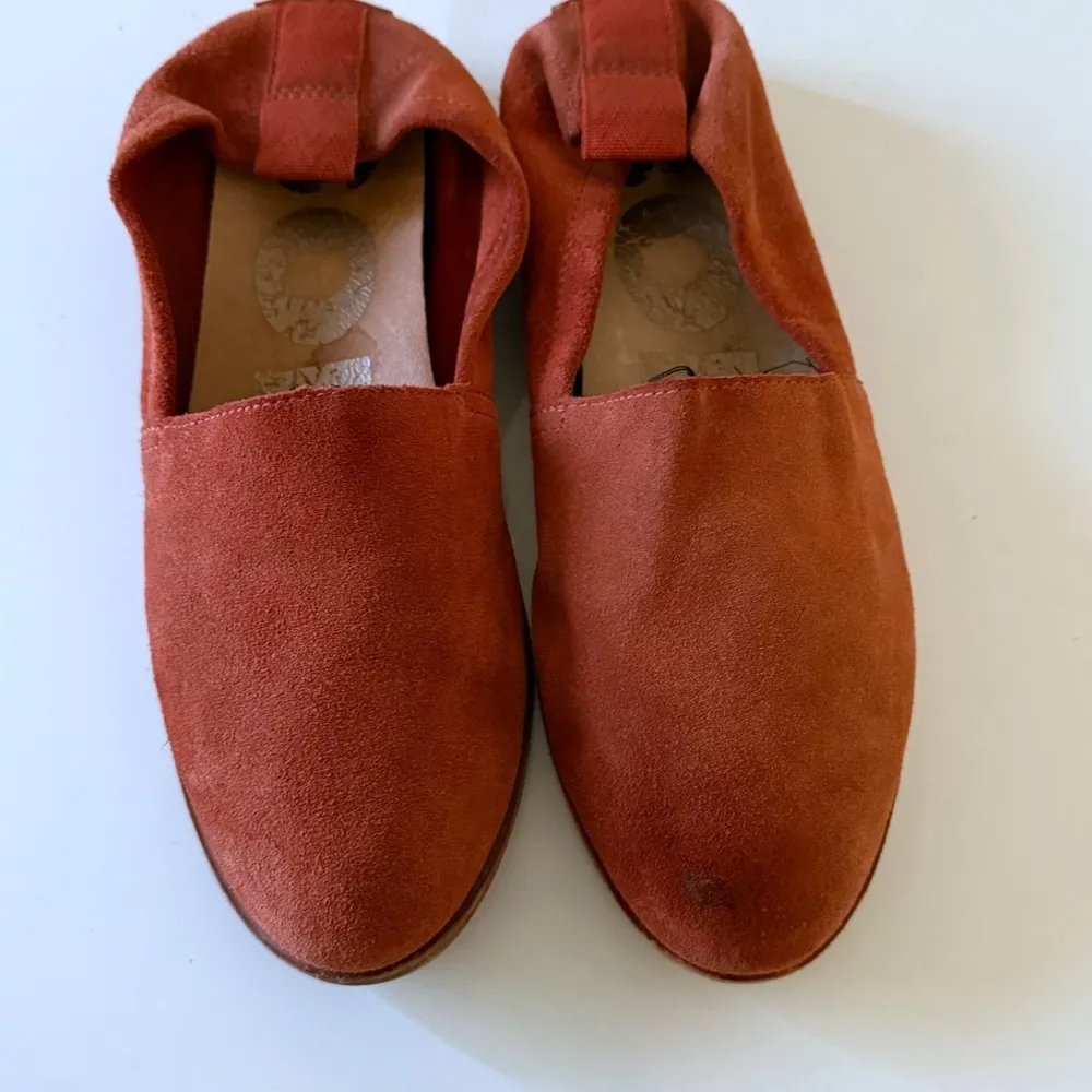 Sorel Ella Slip On Womens Rust Orange Suede Loafer Casual Flat Shoes SZ 8.5 - Image 3