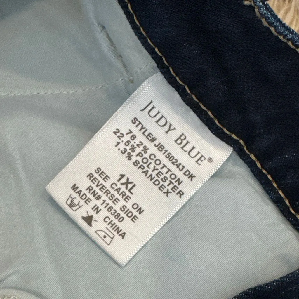 Judy Blue Denim midrise shorts size 1XL - Image 3