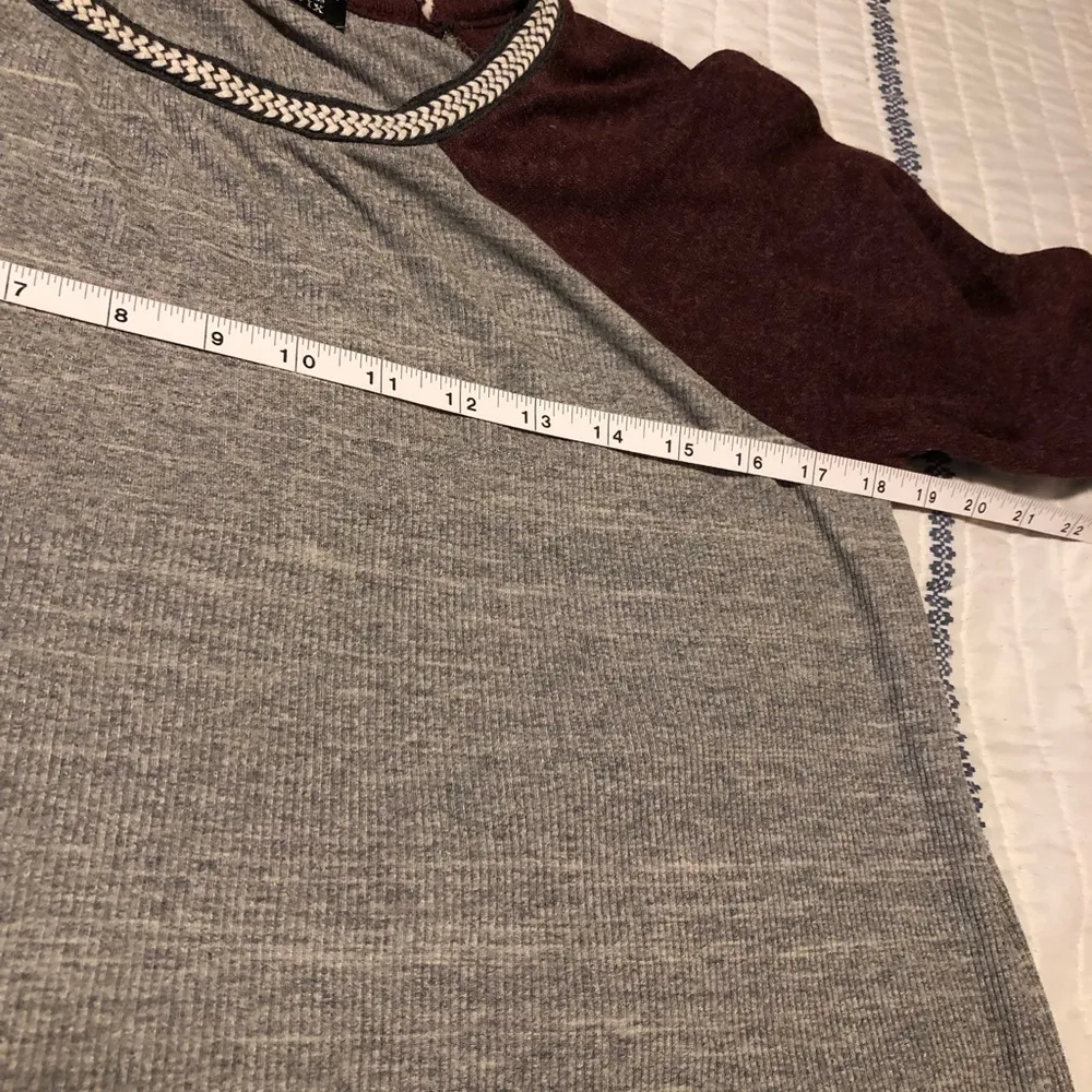 Cute blouse by Papermoon Size Medium - Image 9