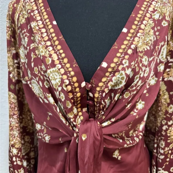 Maroon Floral Tie-Front Top - Image 2