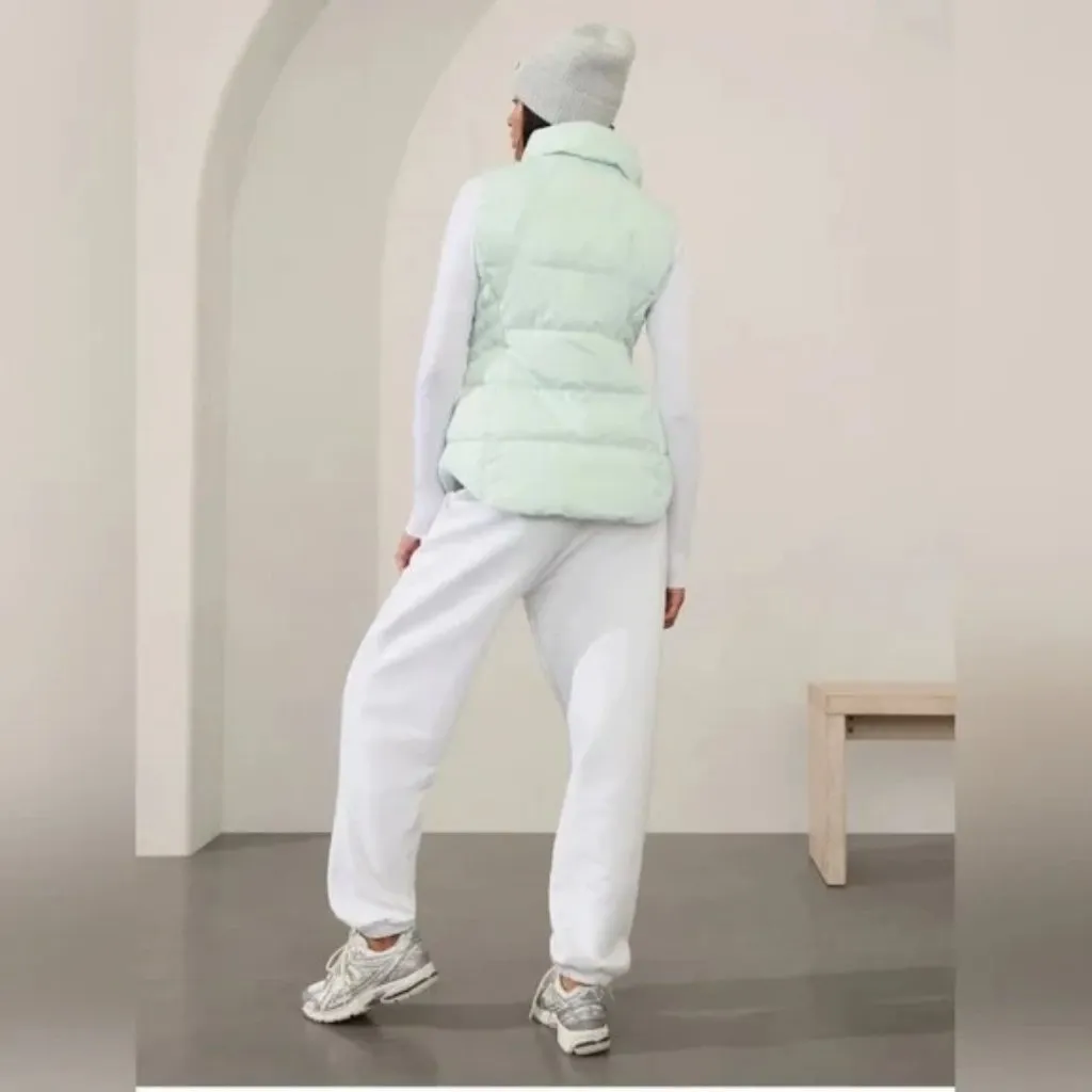 New ATHLETA S Glacier Green Downtown Full Zip Insulated Puffer Vest Small - Image 4