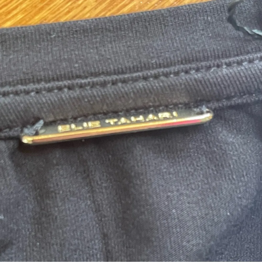 ELIE TAHARI Sequin Puff Sleeve T-Shirt Blouse Black Sz L - Image 12