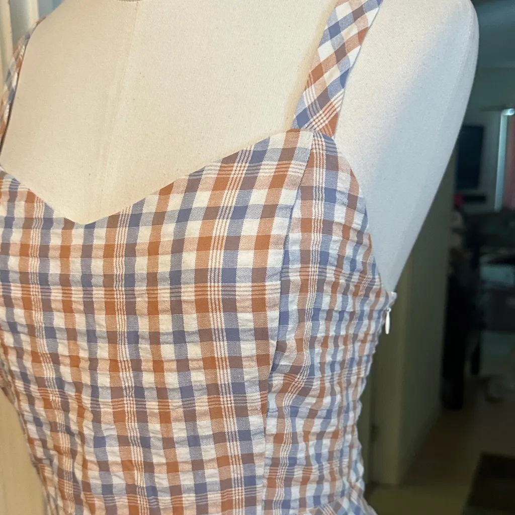 NWT Gingham Sweetheart Ruffle-Tiered Midi Dress - Image 7