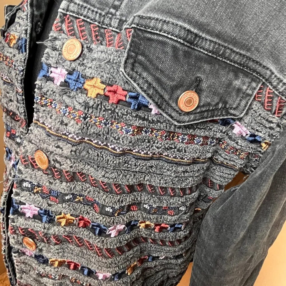 Top Shop Moto Black Size 6 Denim Jacket Embroidered Detailed Unique Style Boho - Image 5